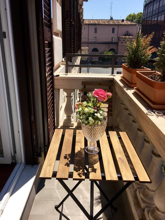 900 Piazza Del Popolo Bed and Breakfast Rom Exteriör bild